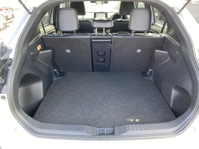 2023 Toyota Yaris Cross 1.5P Hybrid Z 4WD image 5