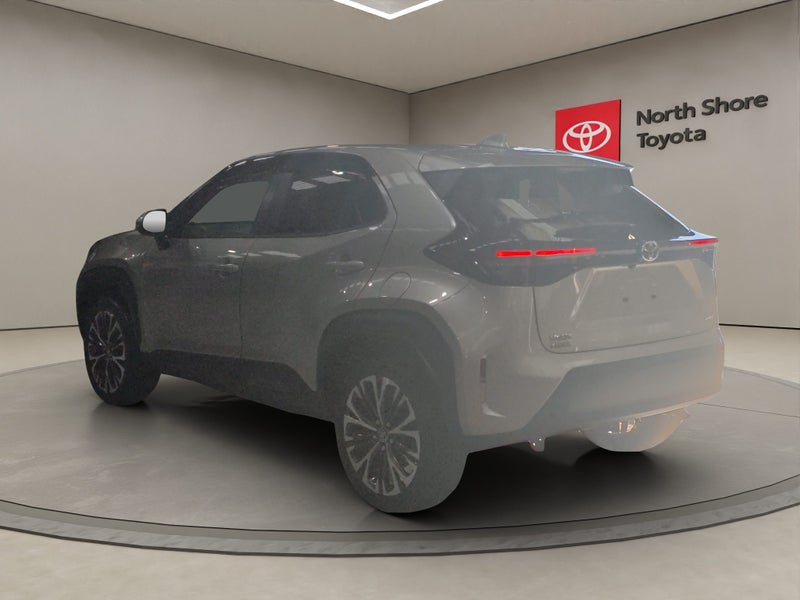 2023 Toyota Yaris Cross Cross 1.5 Hybrid Z 5 Dr... image 5