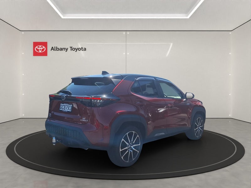 2023 Toyota Yaris Cross Cross GR Sport 1.5P HEV... image 3