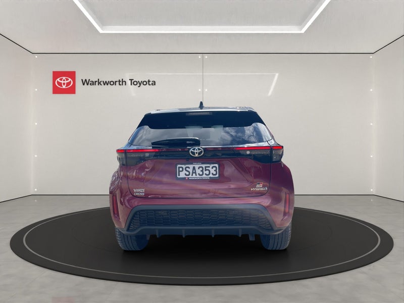 2023 Toyota Yaris Cross Cross GR Sport 1.5P HEV... image 3