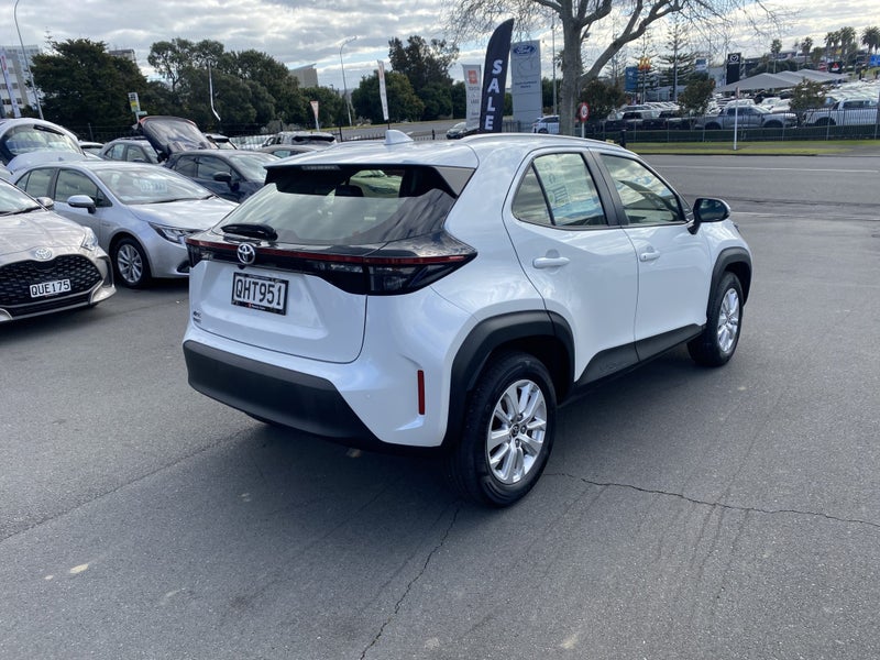 2023 Toyota Yaris Cross Cross GX 1.5P image 2