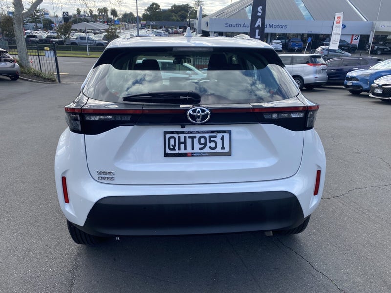 2023 Toyota Yaris Cross Cross GX 1.5P image 3