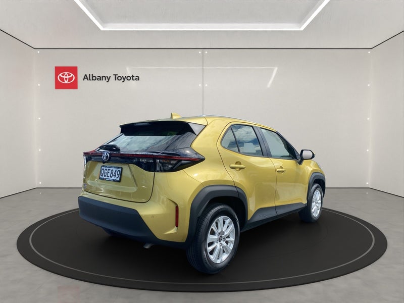 2023 Toyota Yaris Cross Cross GX 1.5P CVT FWD S... image 3