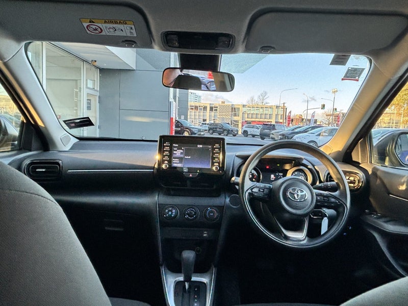 2023 Toyota Yaris Cross Cross GX 1.5P CVT FWD S... image 2