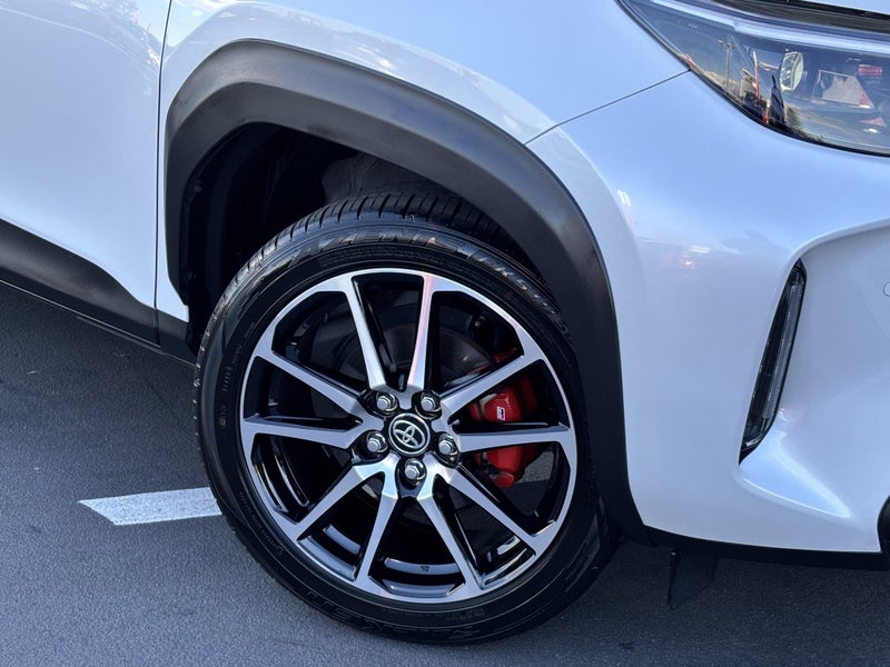 2023 Toyota Yaris Cross GR Sport 1. HYBRIS SPOR... image 5