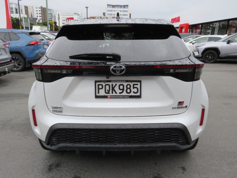 2023 Toyota Yaris Cross GR Sport 1.5P HEV ECVT... image 5