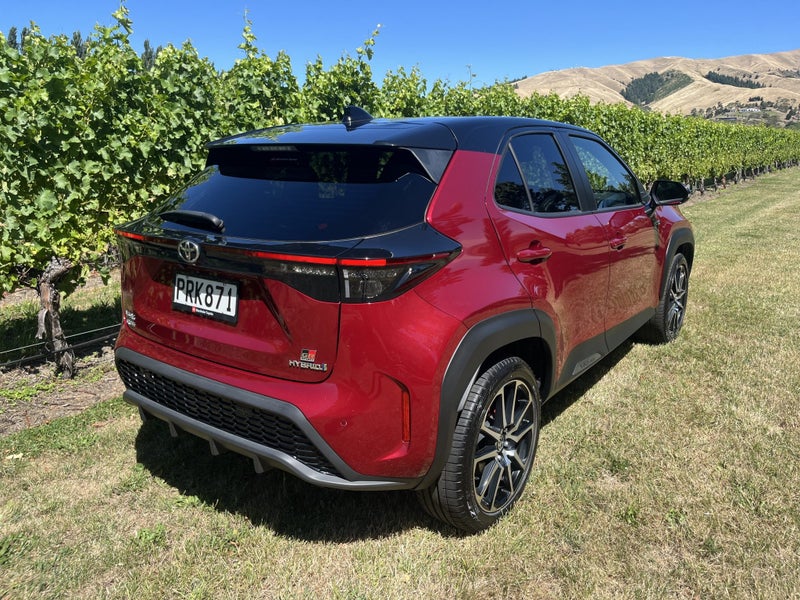 2023 Toyota Yaris Cross GR Sport 1.5P HEV ECVT... image 4