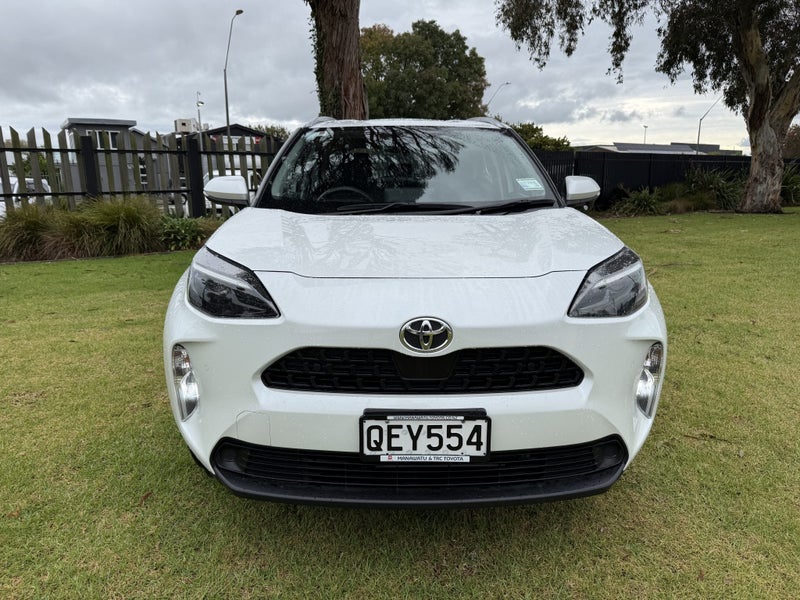 2023 Toyota Yaris Cross GX 1.5 CVT Automatic SUV image 2