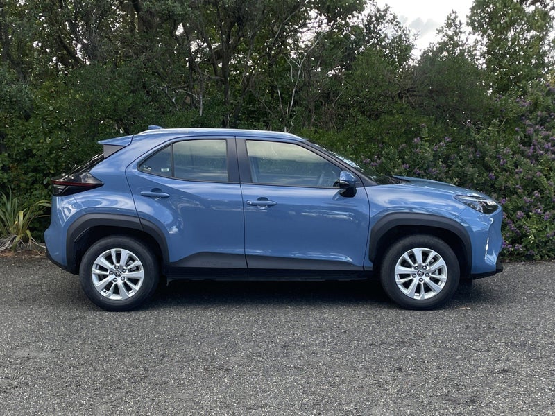 2023 Toyota Yaris Cross GX 1.5P image 3