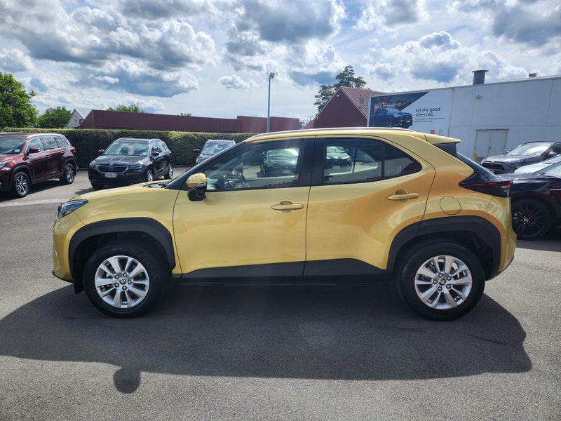 2023 Toyota Yaris Cross GX 1.5P Automatic FWD SUV image 5