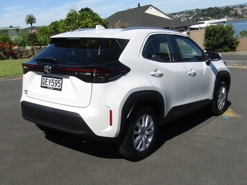 2023 Toyota Yaris Cross GX 1.5P CVT image 3