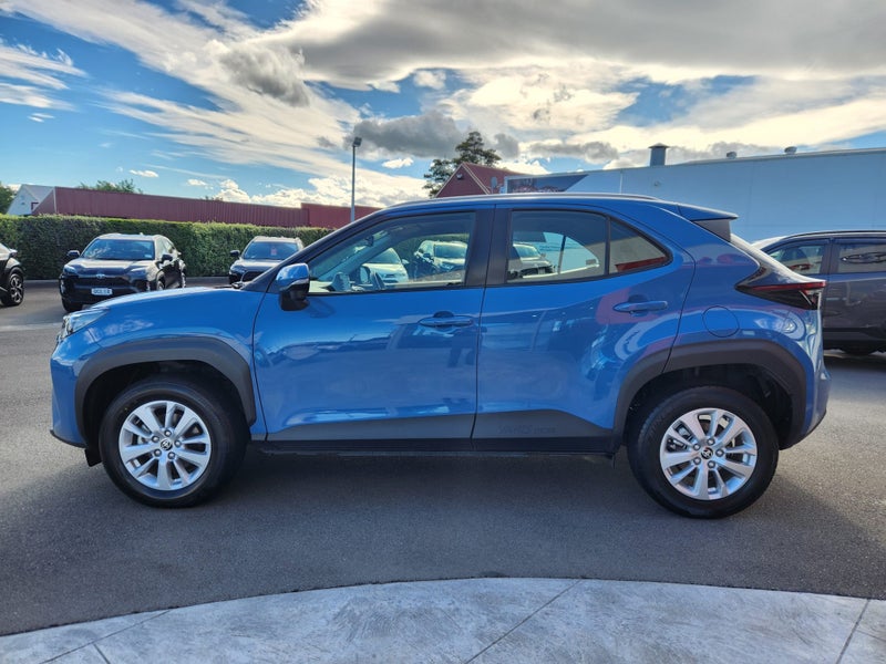 2023 Toyota Yaris Cross GX 1.5P CVT Automatic F... image 5