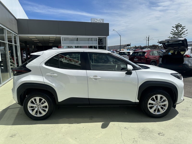 2023 Toyota Yaris Cross GX 1.5P CVT FWD Automat... image 5