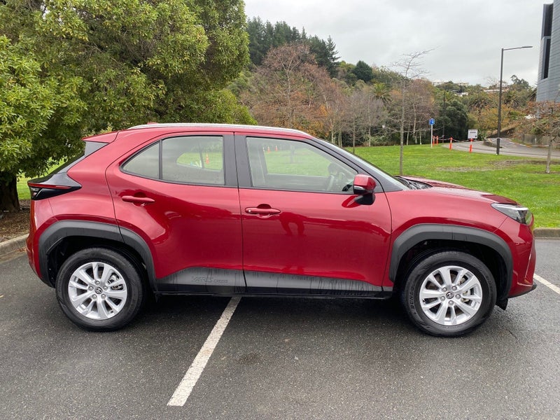 2023 Toyota Yaris Cross GX 1.5P CVT FWD SUV/5D/... image 5