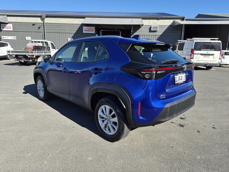 2023 Toyota Yaris Cross GX 1.5P CVT FWD SUV/5D/... image 4
