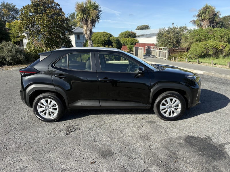 2023 Toyota Yaris Cross GX 1.5P CVT FWD SUV/5D/5S image 3