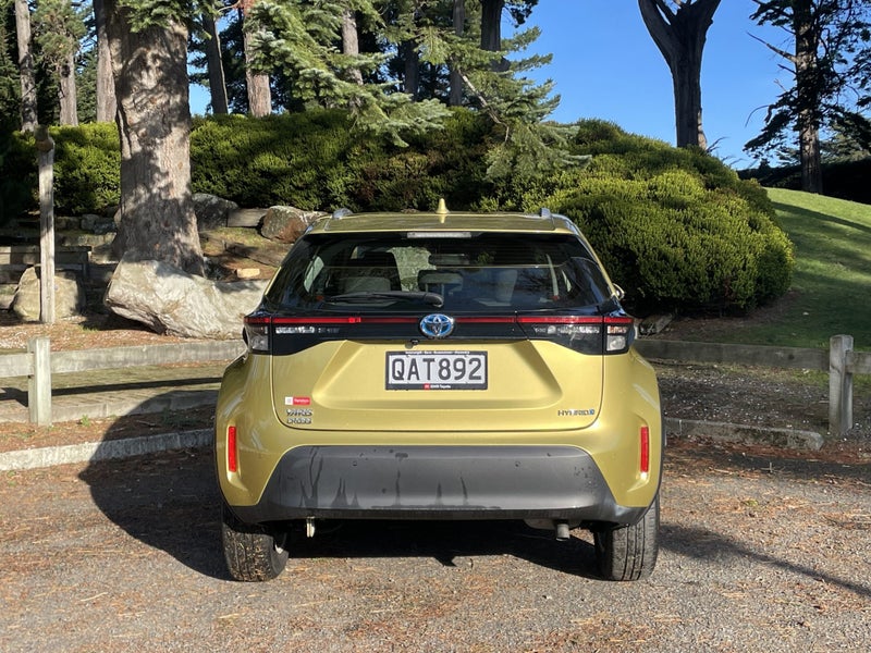 2023 Toyota Yaris Cross GX 1.5P HV ECVT FWD SUV image 5