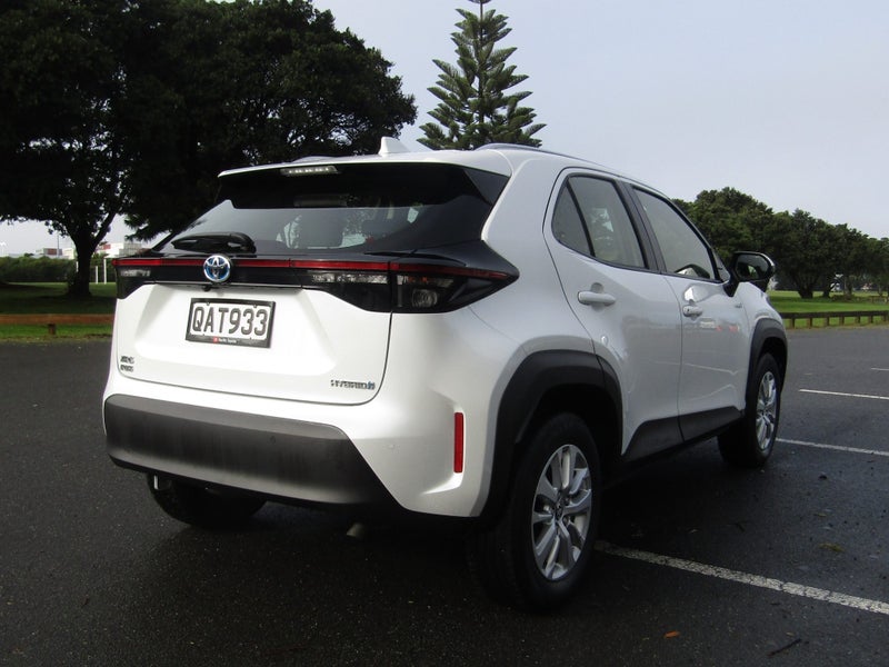 2023 Toyota Yaris Cross GX 1.5P HYBRID image 4