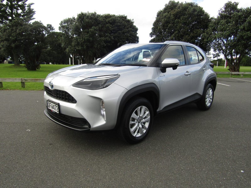 2023 Toyota Yaris Cross GX 1.5P Hybrid image 3