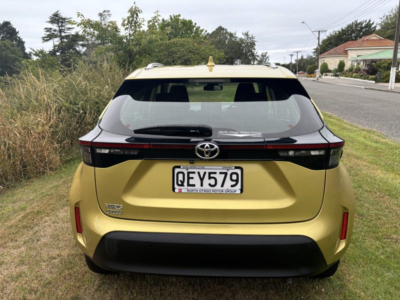 2023 Toyota Yaris Cross GX image 4