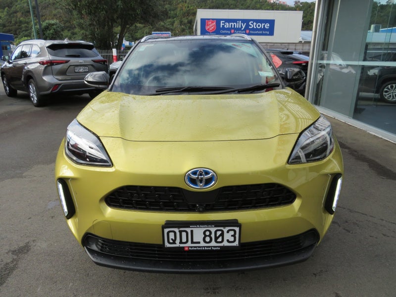 2023 Toyota Yaris Cross Limited 1.5P HV image 3