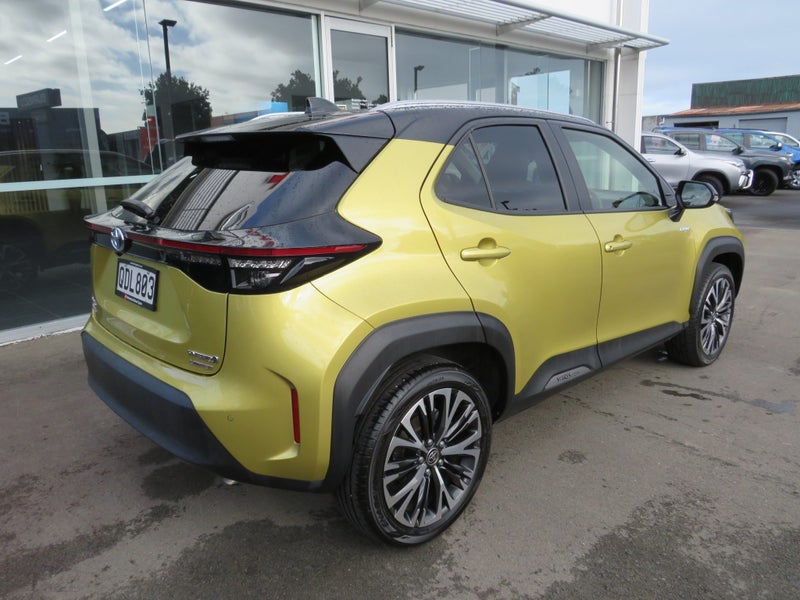2023 Toyota Yaris Cross Limited 1.5P HV image 5