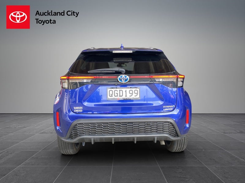 2023 Toyota Yaris Cross Limited 1.5P HV ECVT FW... image 3