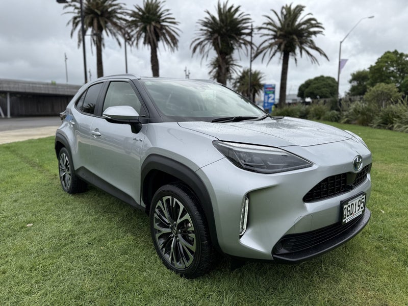 2023 Toyota Yaris Cross Limited 1.5P Hybrid FWD... image 1
