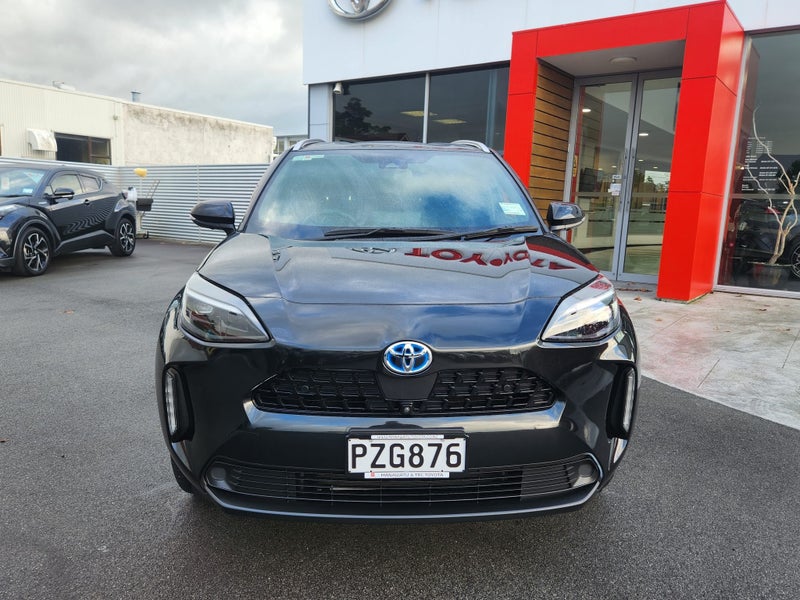 2023 Toyota Yaris Cross Limited 1.5P Hybrid FWD... image 2