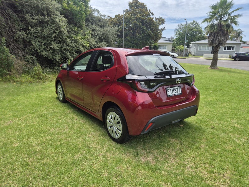 2023 Toyota Yaris GX 1.5P image 4