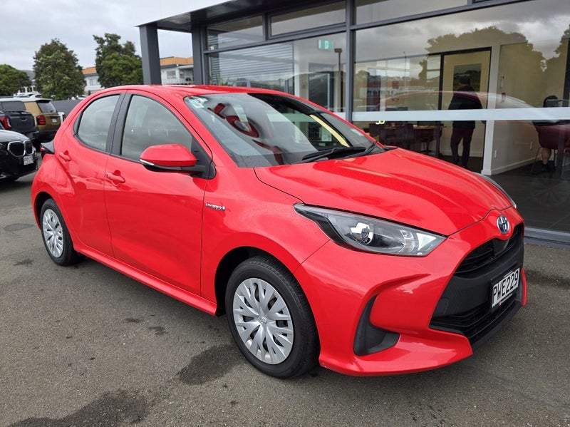 2023 Toyota Yaris GX 1.5P HV image 2