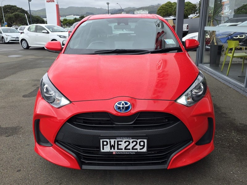 2023 Toyota Yaris GX 1.5P HV image 3