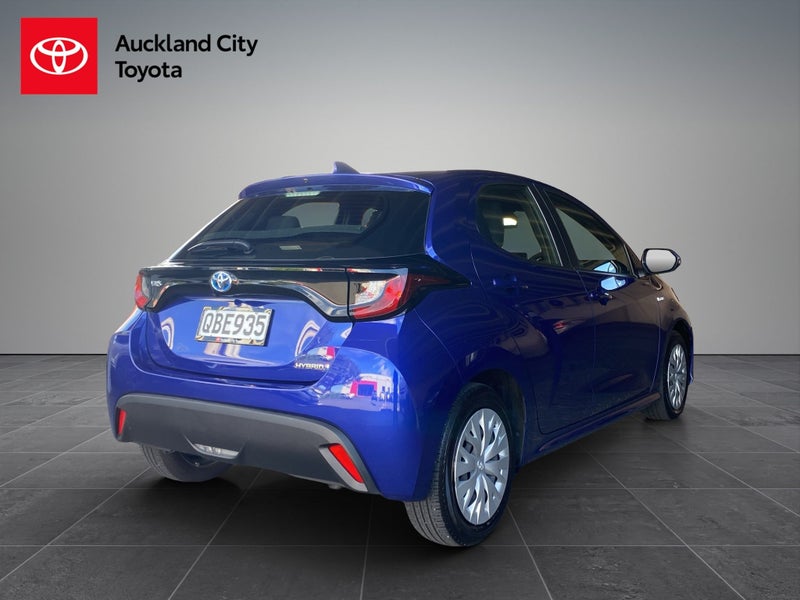 2023 Toyota Yaris GX 1.5P HV ECVT FWD HB image 3