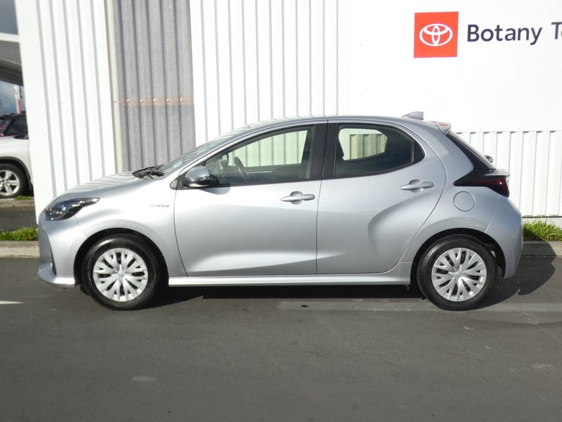 2023 Toyota Yaris GX 1.5P HV ECVT FWD HB/5D/5S... image 4
