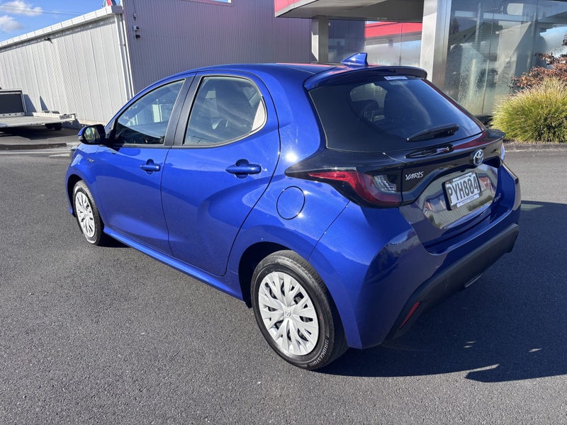 2023 Toyota Yaris GX 1.5P HV ECVT FWD HB/5D/5S... image 5