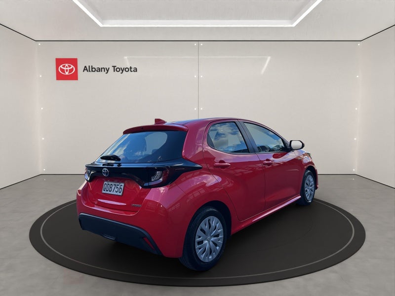 2023 Toyota Yaris GX 1.5P HV ECVT FWD HB/5D/5S... image 3