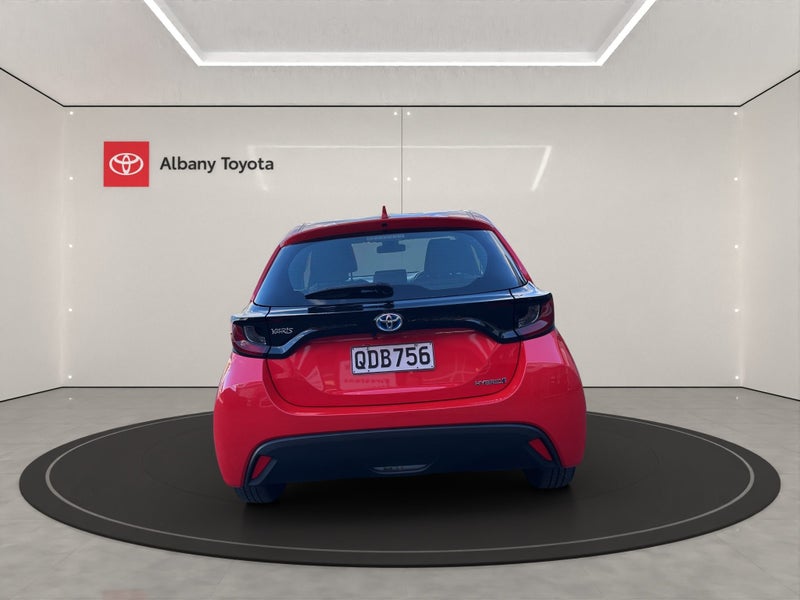 2023 Toyota Yaris GX 1.5P HV ECVT FWD HB/5D/5S... image 4