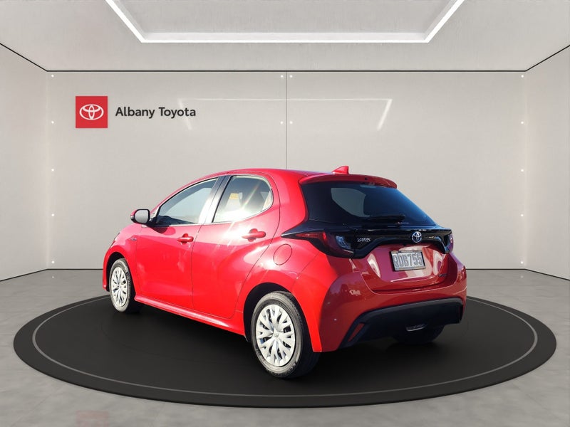2023 Toyota Yaris GX 1.5P HV ECVT FWD HB/5D/5S... image 5