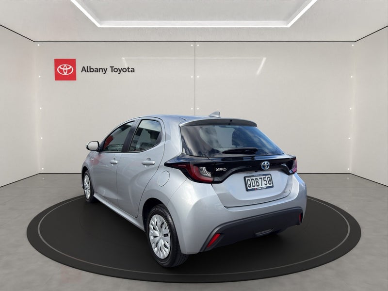 2023 Toyota Yaris GX 1.5P HV ECVT FWD HB/5D/5S... image 5