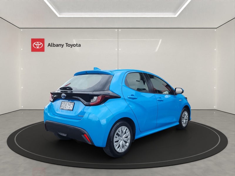 2023 Toyota Yaris GX 1.5P HV ECVT FWD HB/5D/5S... image 3
