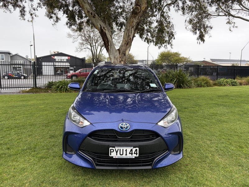 2023 Toyota Yaris GX 1.5P Hybrid Automatic Hatch image 2