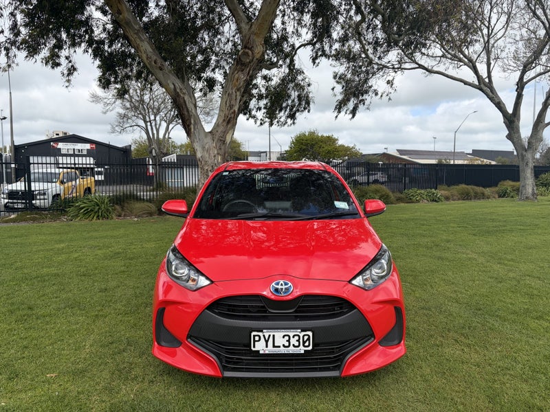 2023 Toyota Yaris GX 1.5P Hybrid FWD Automatic... image 2