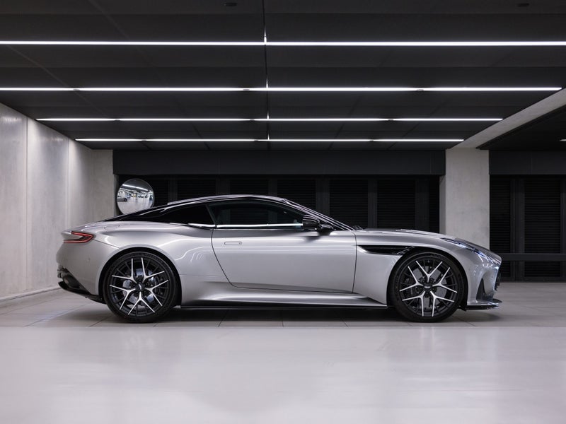 2024 Aston Martin DB12 Coupe image 3