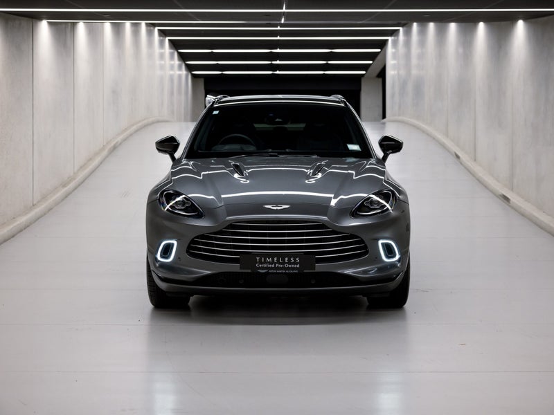 2024 Aston Martin DBX image 4