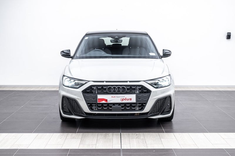 2024 Audi A1 35 TFSI S LINE image 5