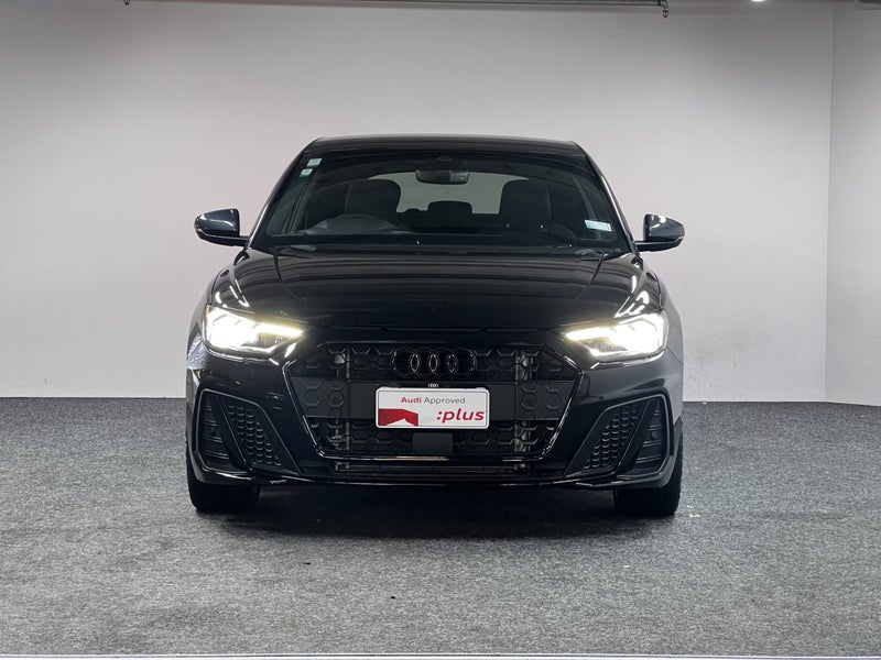 2024 Audi A1 35 TFSI S line image 2