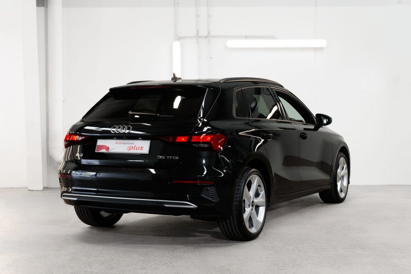 2024 Audi A3 35 TFSI Advanced image 2