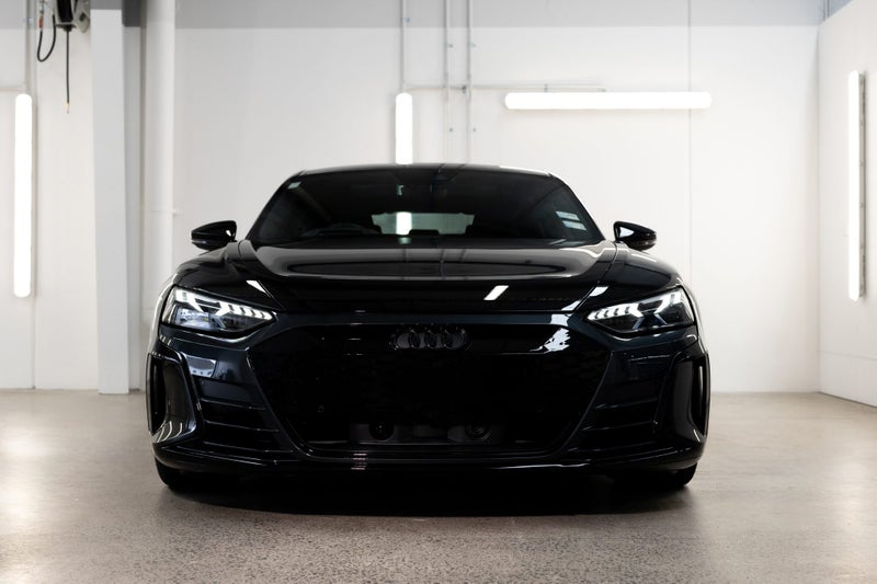 2024 Audi e-tron ET GT quattro image 3