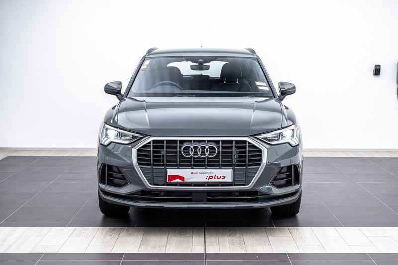 2024 Audi Q3 45 TFSI E image 5