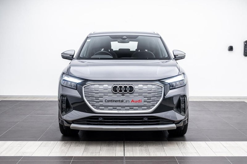2024 Audi Q4 40 e-tron Advanced image 4